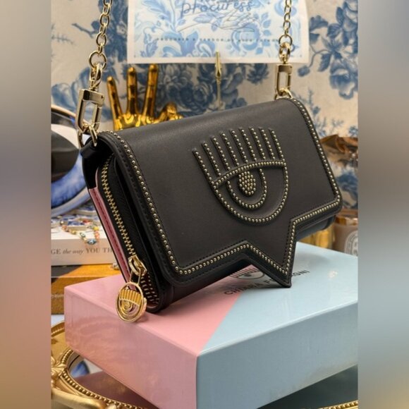 🆕 CHIARA FERRAGNI 🧿 NIB Studded Eyelike Motif Wallet on Chain Link - Black - Picture 4 of 15